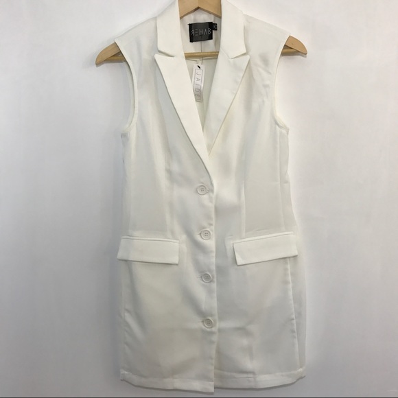 Rehab Dresses & Skirts - Rehab Ivory Sleeveless Collar Button Down Dress