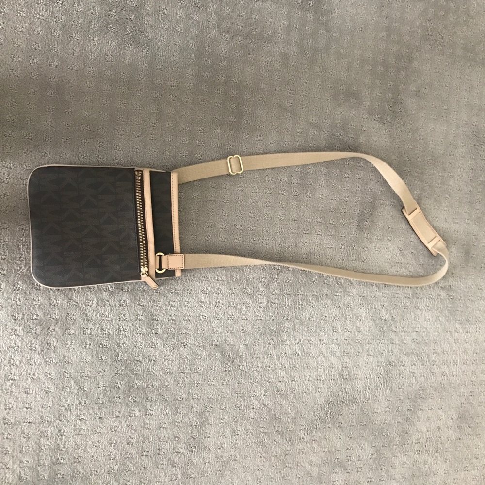 Michael Kors small cross body
