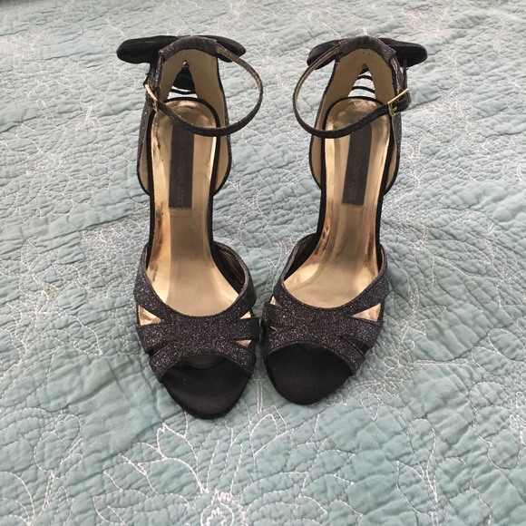 Steve Madden Shoes - Steve Madden Luxe heels