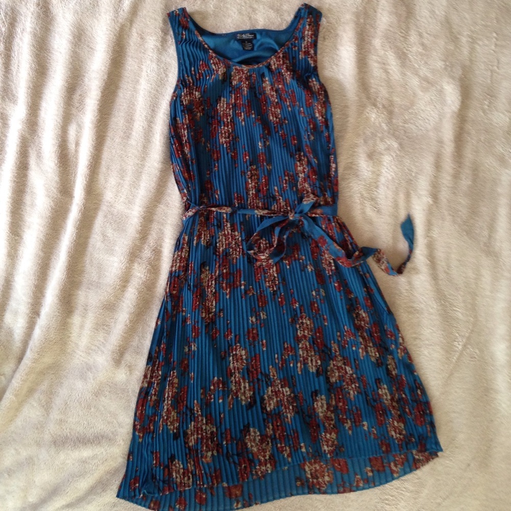 Lucky Brand pleated dress size s