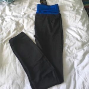 L/XL black leggings