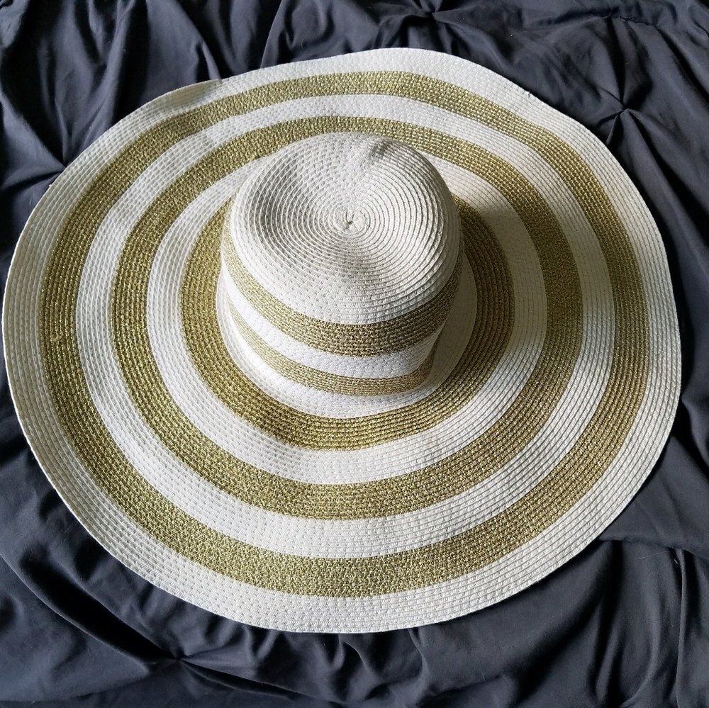 Gold and white striped sun hat