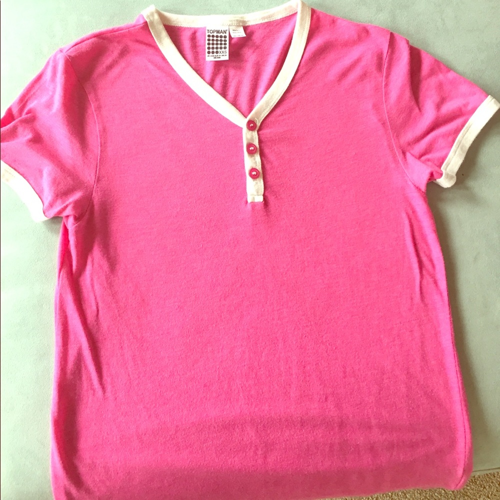 Skintight Topman tshirt in bright pink.