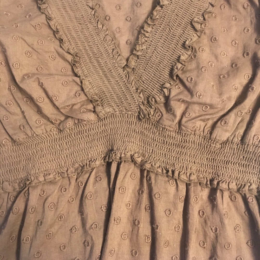 BCBG top - Picture 2 of 3