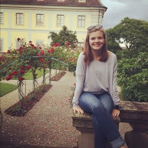 Meet your Posher, Kaelyn