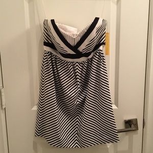 Alice + Olivia Strapless Dress NWT