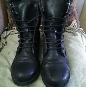 Women's Self Esteem boots sz 9