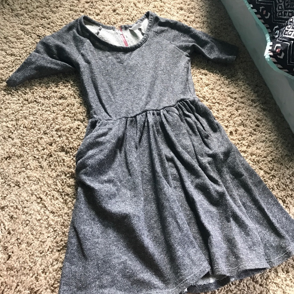 Super cute dress!