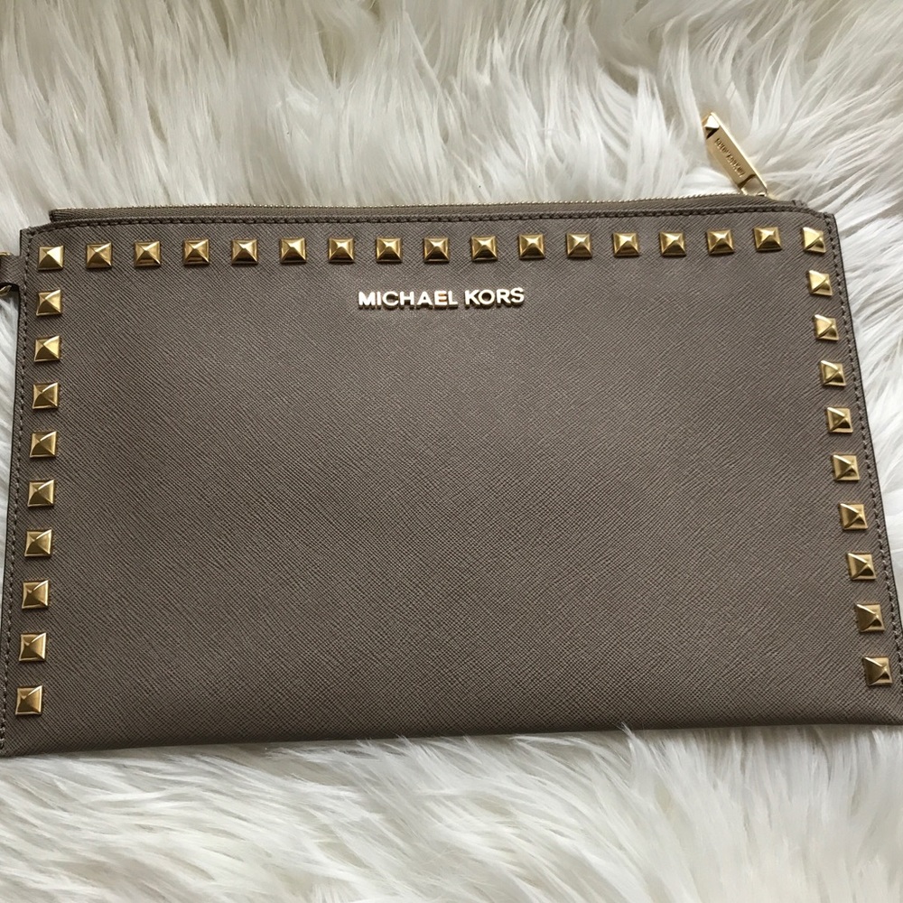 Michael Kors Clutch