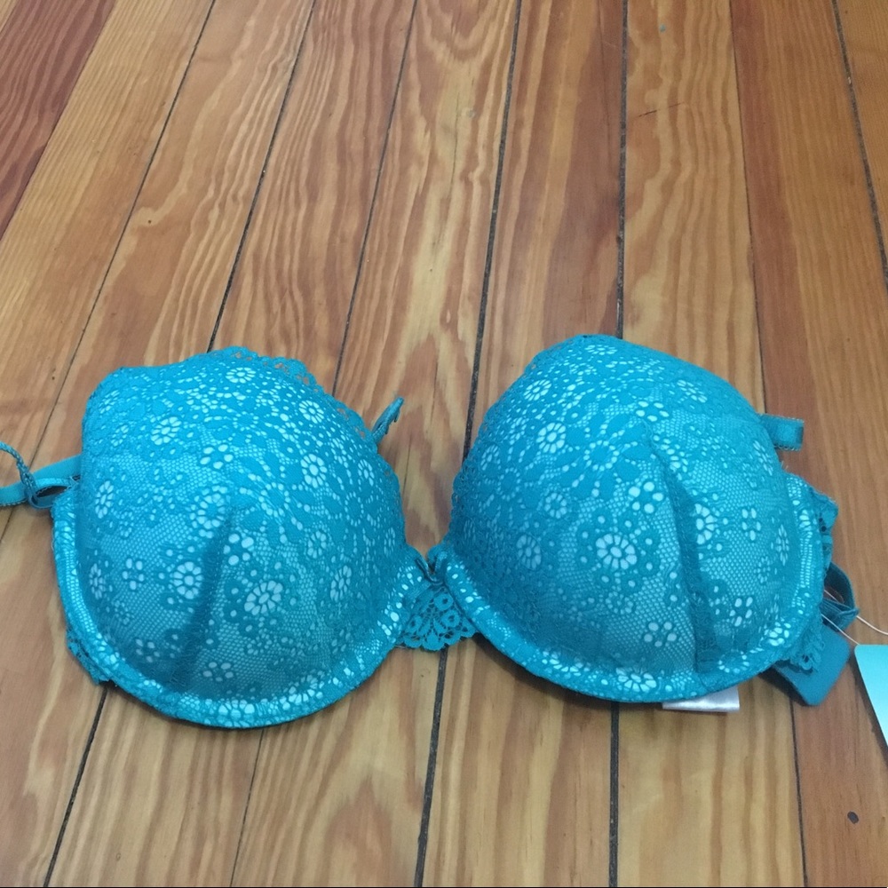 Bra - Picture 2 of 6