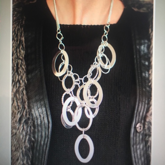 Silver necklace - Picture 1 of 1