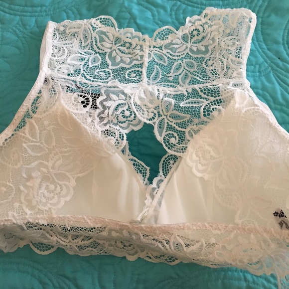 NWT Gorgeous ABS white lace bralette - Picture 3 of 5