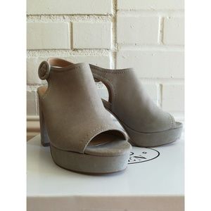 Steve Madden Suede Platform Peep Toe