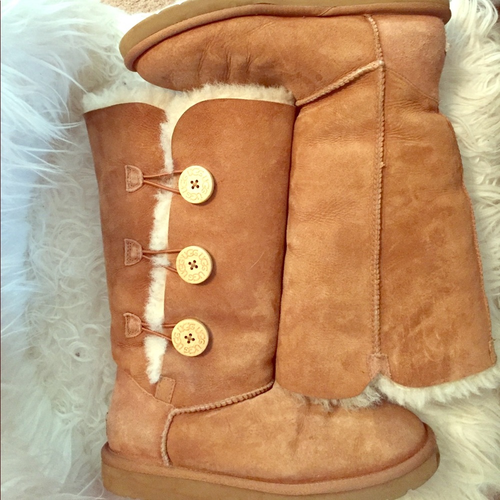 Tall, Bailey-Button Ugg boots