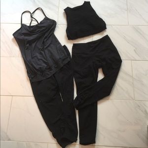 Athleta Workout set - 2 capris, 2 tanks Small
