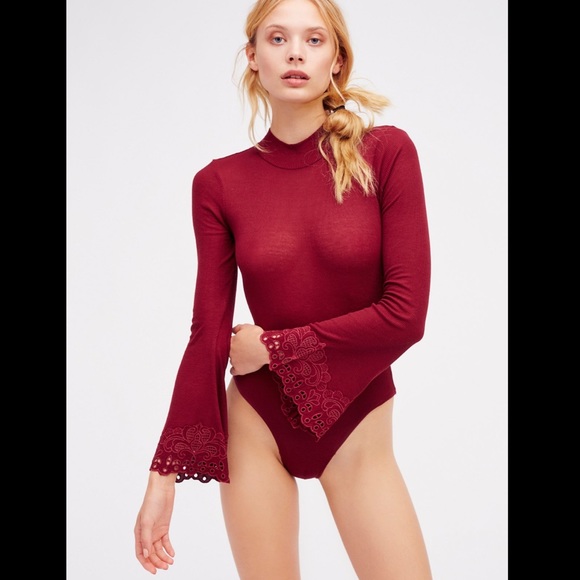 ❗️FINAL PRICE CLOSEOUT❗️ FREE PEOPLE bodysuit - Picture 2 of 4
