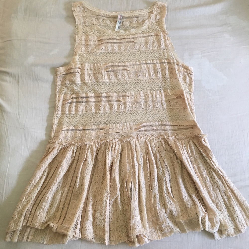 FREE PEOPLE lace tank top