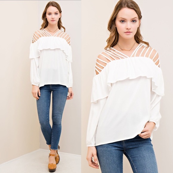 Tops - FLASH SALE!!! Strappy Ruffled Top