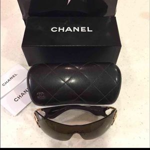 Chanel Sunglasses😎