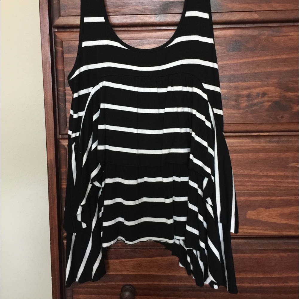 Small summer tank