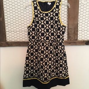 Crown & Ivy bumblebee dress 🐝