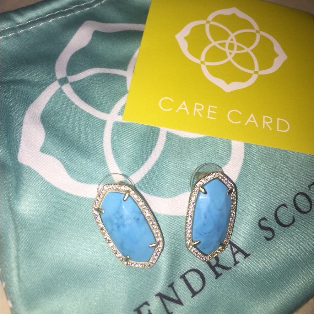 Kendra Scott limited edition studs