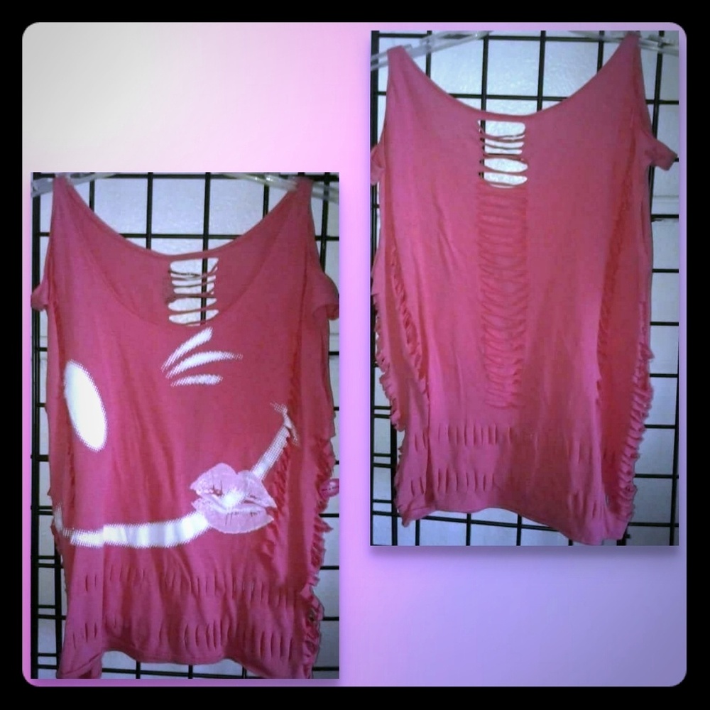 Cutt 2 Shreds Plus size Tee