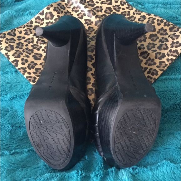 Gianni Bini Platform Pumps! - Picture 3 of 5