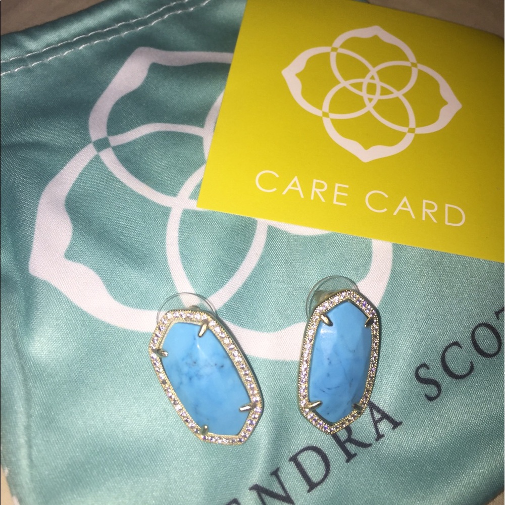 Kendra Scott limited edition studs