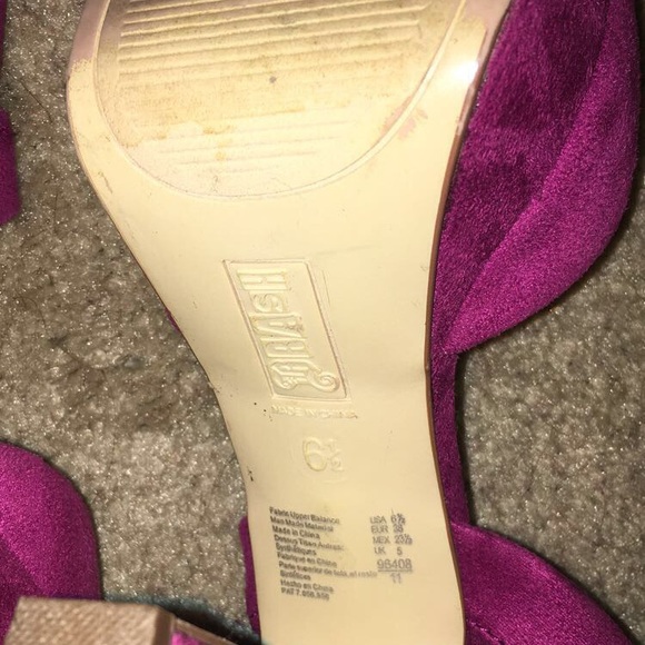 Size 6 in a half Fuchsia heels - Picture 4 of 5
