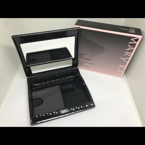 Mary Kay Compact - New In Box - Unfilled
