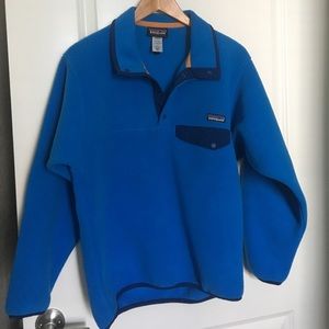 Patagonia pullover!