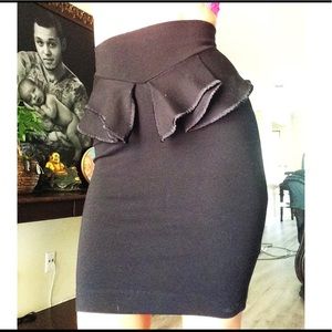 French Connection fashion skirt