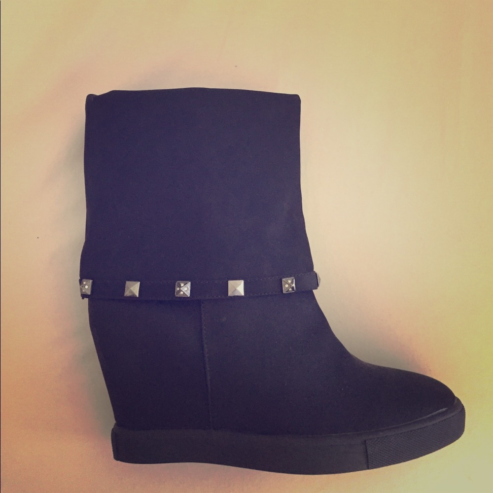 Jennifer Lopez wedge boots