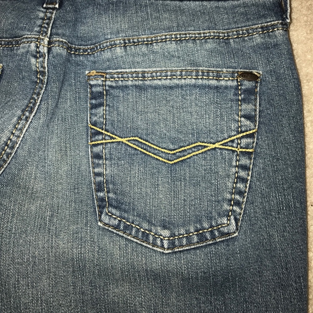 HP💜😊EUC MAVI Marie flare $98 Low rise 29/32 slim - Picture 2 of 7