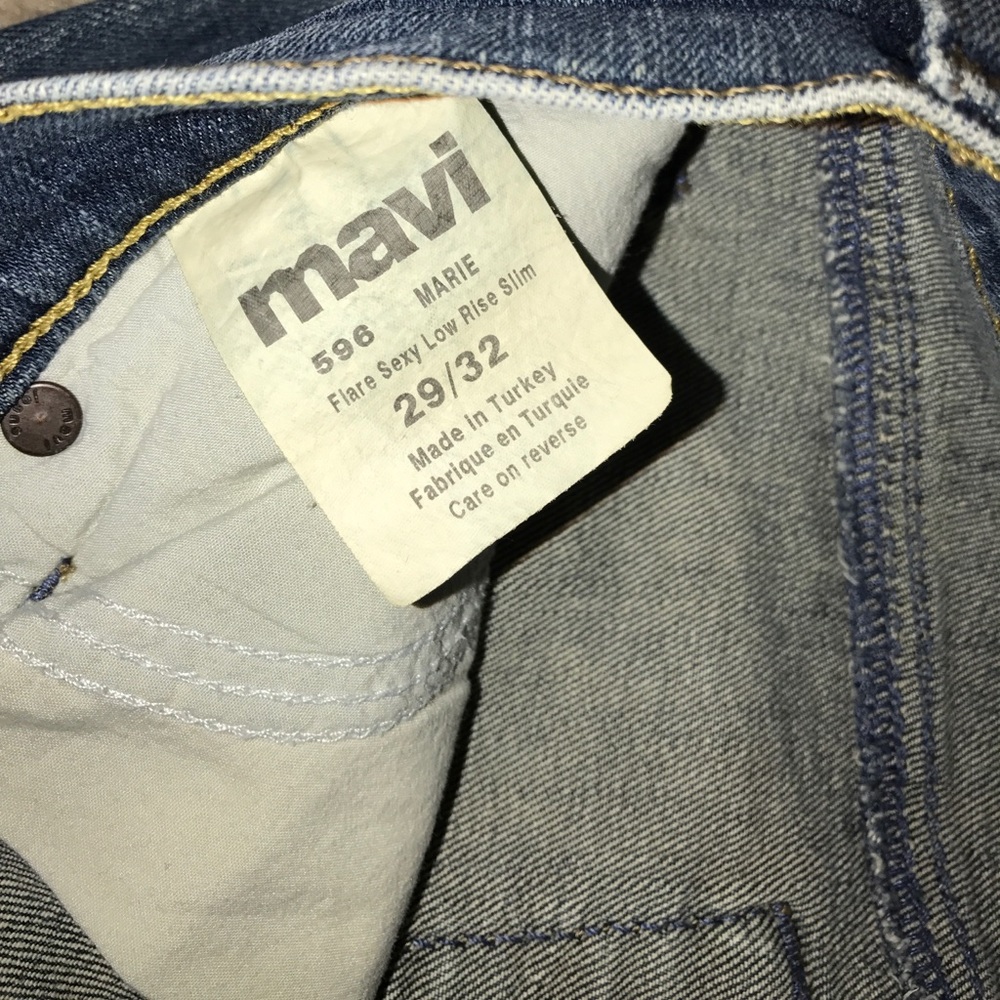HP💜😊EUC MAVI Marie flare $98 Low rise 29/32 slim - Picture 6 of 7