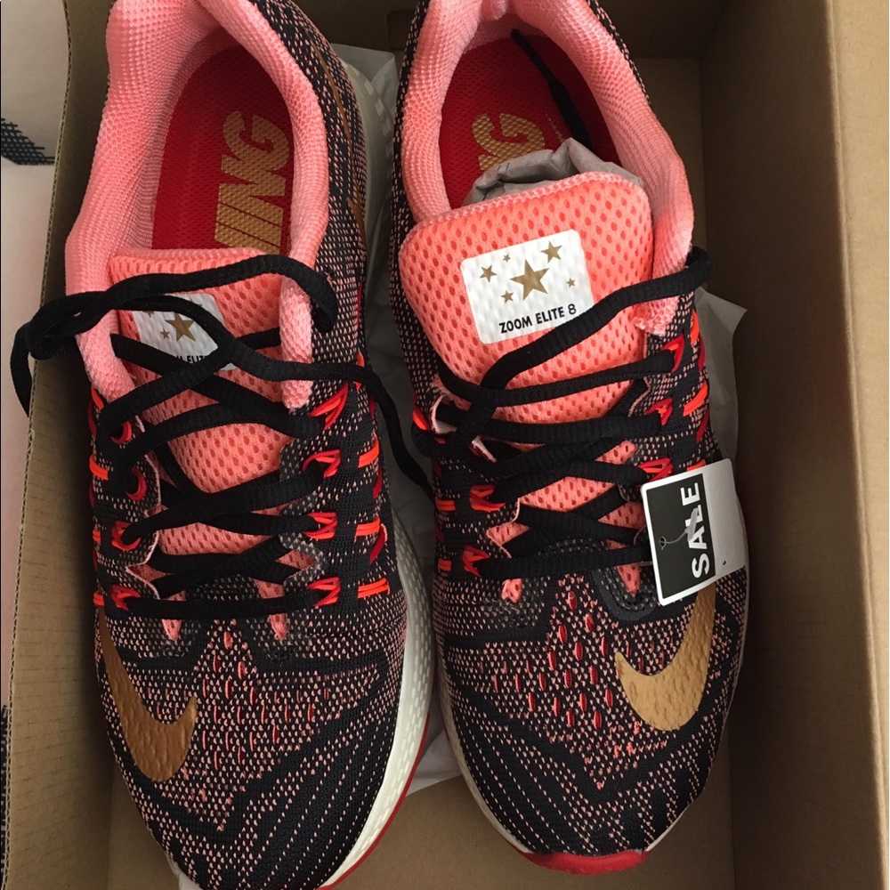 Nike Air Zoom Elite 8 (Size 7) Running Shoes