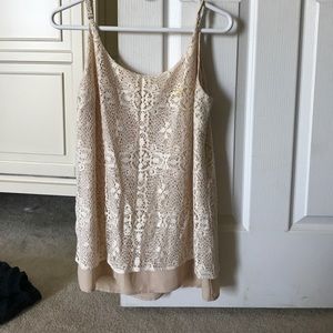 cAbi. Lace/Chiffon tank. Off white/ Beige.
