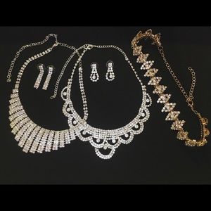 Beautiful luxurious fashion necklaces