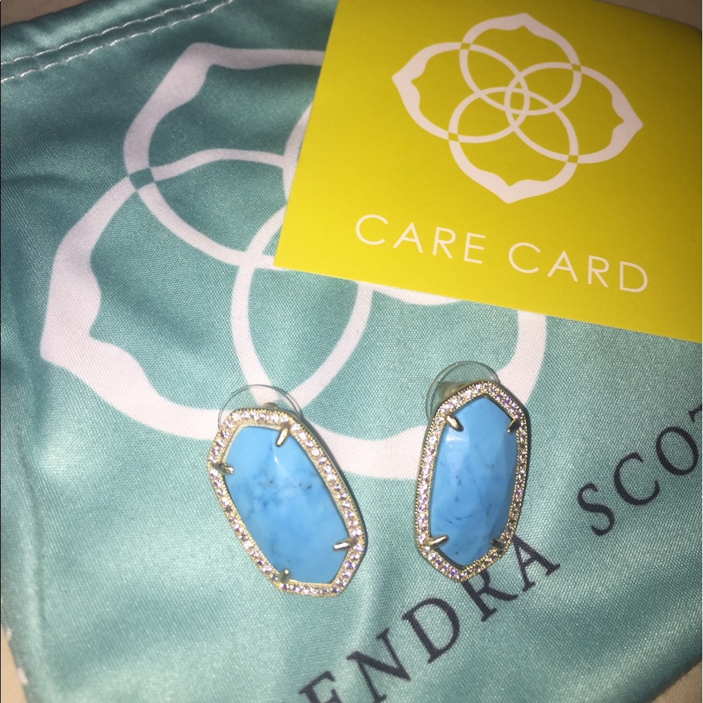 Kendra Scott limited edition studs