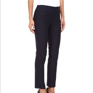 Lisette perfect fitting pants!