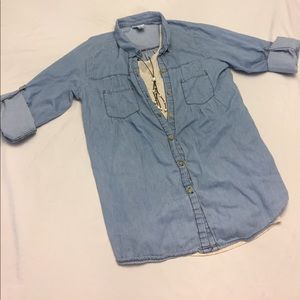 MATERNITY/Nursing denim button up