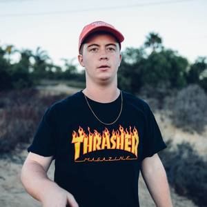 Meet your Posher, Clay