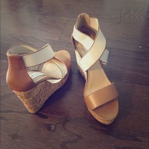 Never worn Steve Madden Wedges!