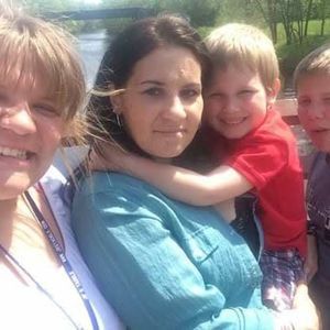 Meet your Posher, Sheila r