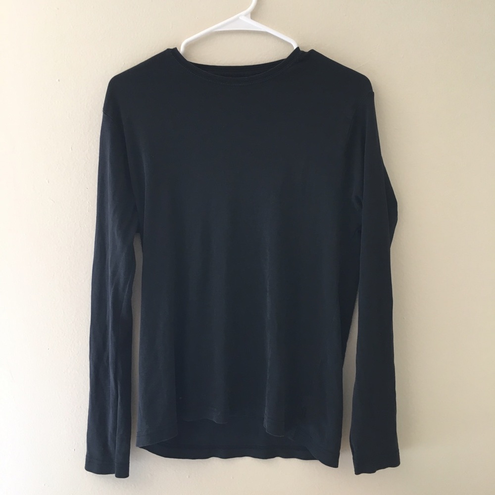 Plain BLACK long sleeve
