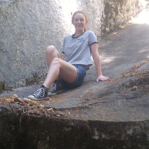 Meet your Posher, Sara