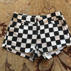 Short checkered shorts.