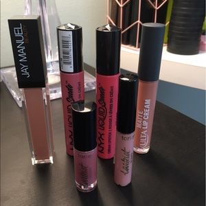 Nude Peachy Liquid Lipstick Bundle