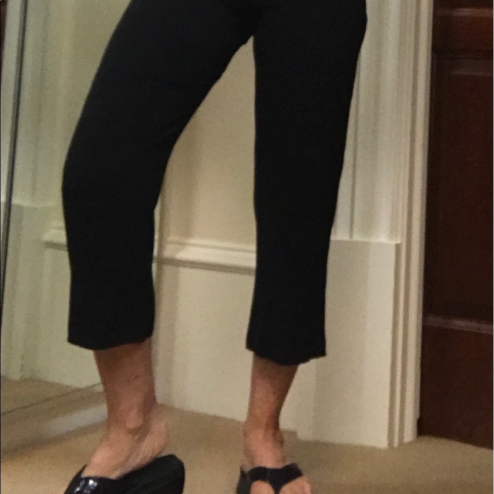Black silk crop pant